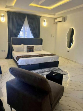 Spacious 1 bed with living room in Gudu